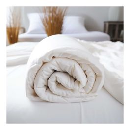 Devon Crafted King-sized Medium Weight Duvet - Warmth, Breathability, and Tradition.