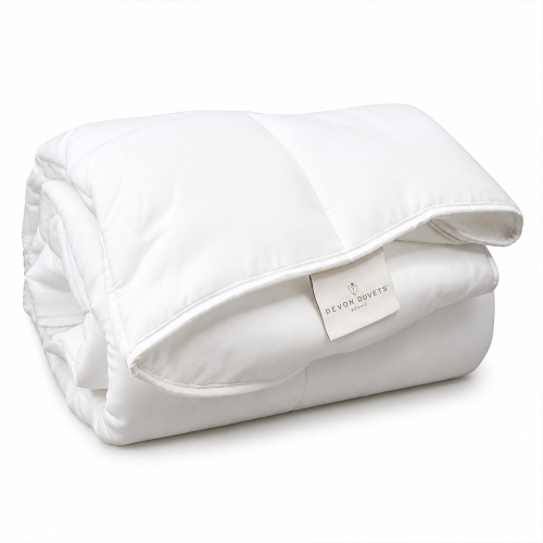 Plant-based medium weight duvet - breathable 6-8 TOG vegan option handcrafted in Devon