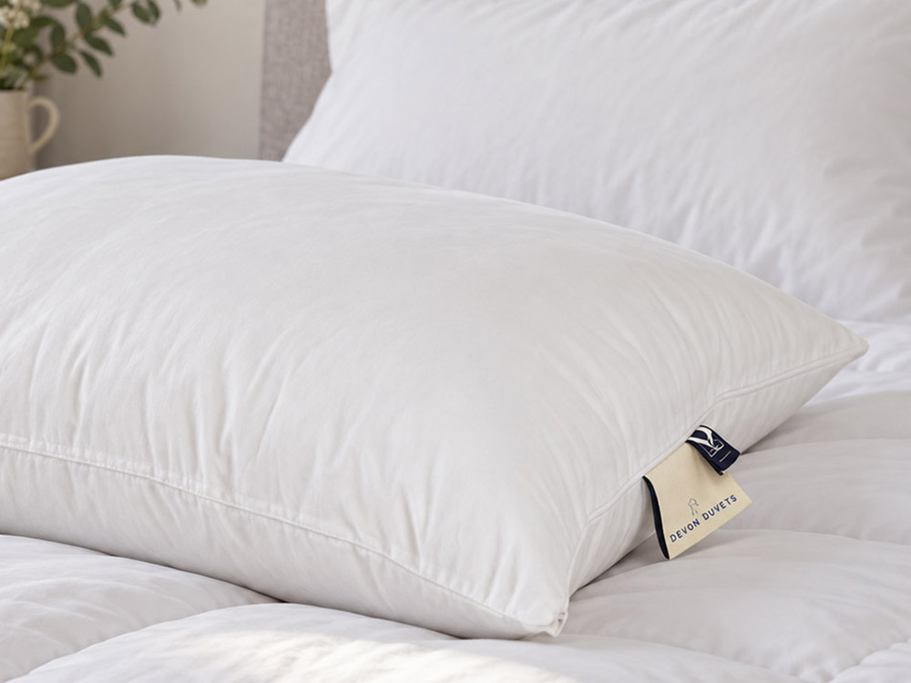 Choosing a wool pillow for your sleep preferences